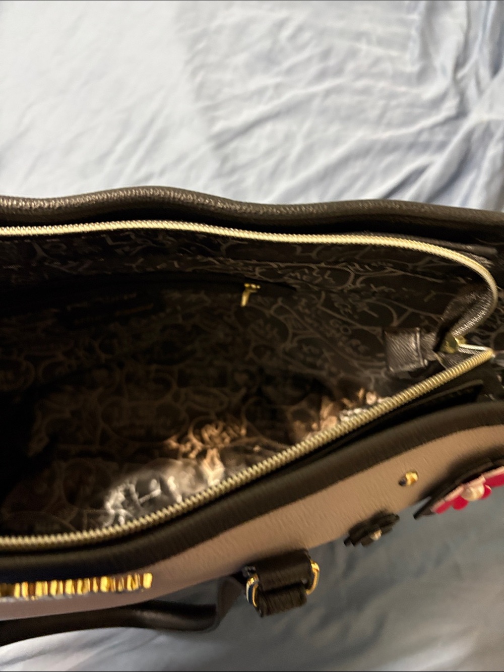 Betsey Johnson Cream Tote with Black Base and Pink Floral Accents nwot - Picture 9 of 16